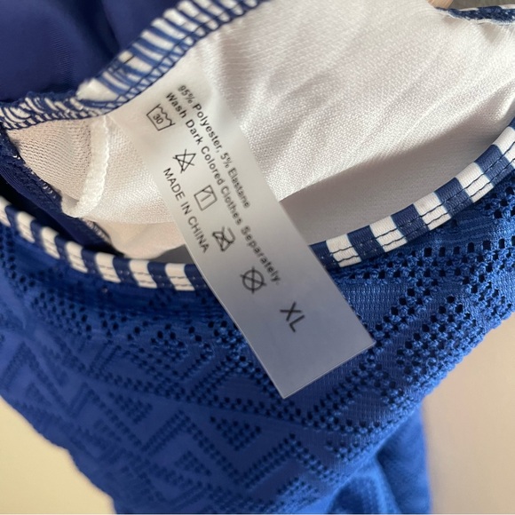 Royal Blue 2-piece Swimsuit - Picture 8 of 11